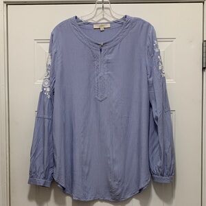 3/$15 LOFT Light Blue Blouse with White Embroidery Size Large